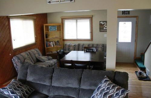 Inglewood Haven and Toys Sleeps 12 - Foto 17