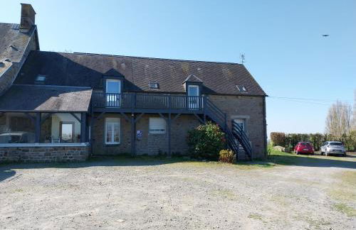 Maison Face au Mont avec extérieur - Foto 18