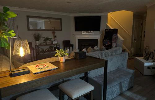 ThrillStay Braves & Six Flags Family House - Foto 3