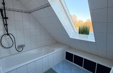 Gemütliche Galeriewohnung im Grünen - Foto 6