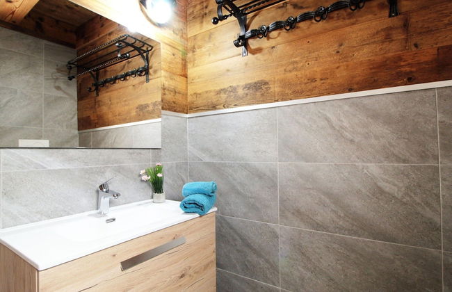 Belvilla by OYO Pleasant Holiday Home With Garden - Foto 14