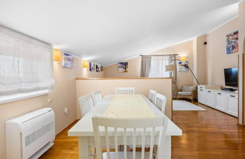 Villa Andrea for 17 people with private 40 m2 pool & pet friendly near Poreč - Photo 51