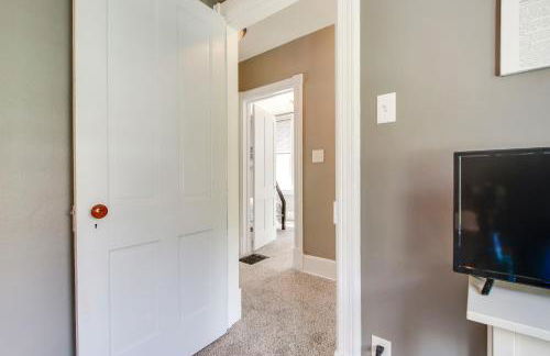 3 Mi to Road America Spacious Elkhart Lake Home! - Foto 23