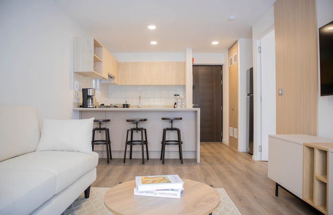 w Fantastic 1BR w Modern Balcony in San Isidro - Photo 9