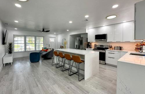 House With A Boat - Boat, Heated Pool, Kayaks - Foto 8