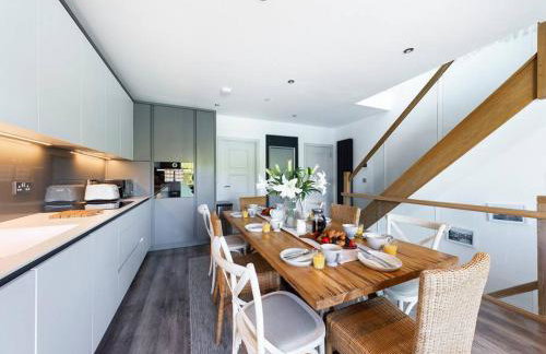 1 The Boatyard - Water fronted, town location & parking for 2 cars - Foto 30