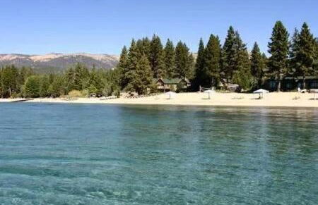 Spacious Tahoe Hot Tub and Beach - Photo 19