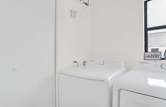 Zen Suites - Photo 29