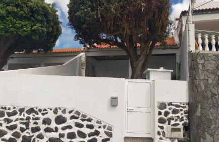 Casa dos Terreiros Oceanfront Villa - Photo 8