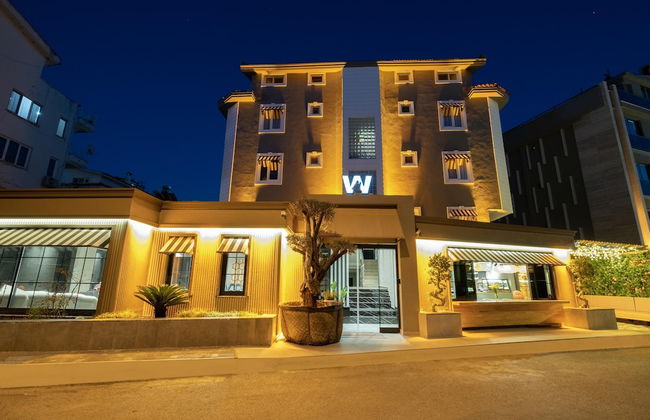 Wolf Suites - Photo 78