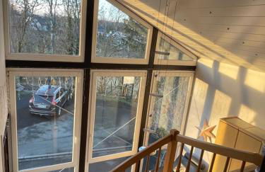 Elegant retreat with mountain panorama and tranquility - Foto 9