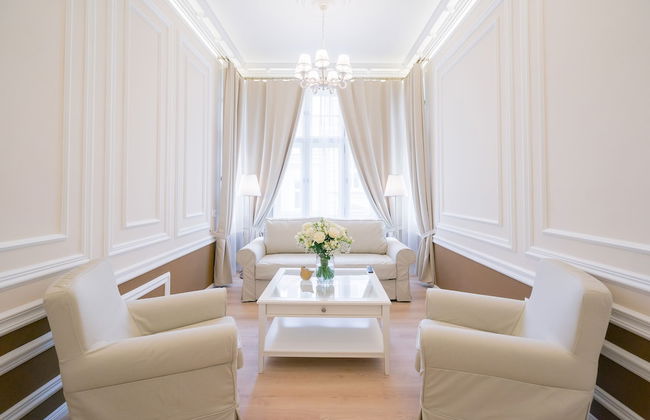 Revelton Suites Karlovy Vary - Foto 1