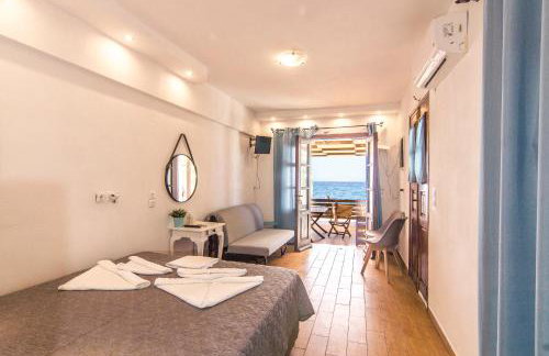 Nisyros White Wave - Photo 1