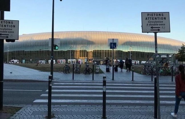 Private taxi driver Strasbourg train station to city center - Photo 3