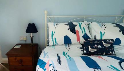 Beautiful & Peaceful Garden Retreat at 'The Lower Deck' - Foto 3