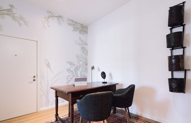 The Visionaire Apartments - Photo 5