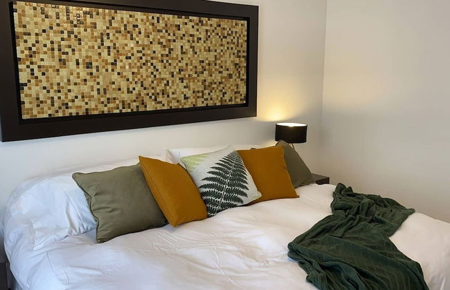 Vive Como en tu Casa Frente a Antea Vigilancia 24H - Foto 5