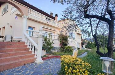 Villa Leo con vistas al mar y piscina privada - Photo 8