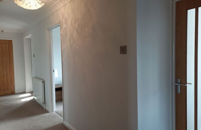 Charming Wentworth Lodge With Countryside Views - Photo 4