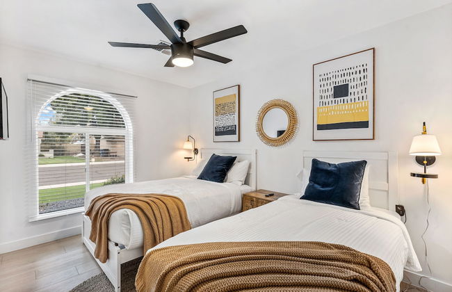 Rosewood Inn - Photo 9