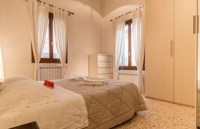 Corderie de la Tana Biennale Exhibition - Foto 2