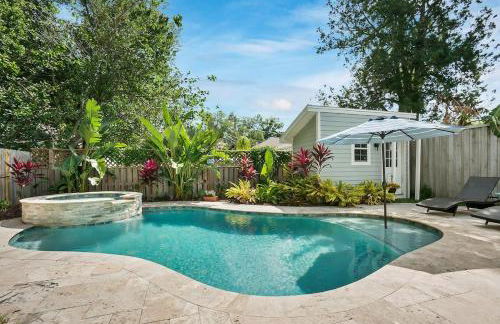 Charming Cottage w Pool, Walkable to Downtown - Foto 22