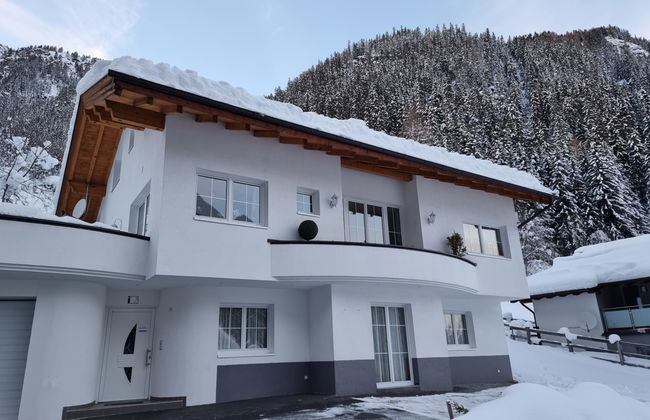 Christians Hamat - Foto 27