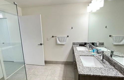 Resort Style Luxury Living in Doral, Miami - Foto 23