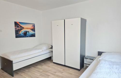 Meribu W18-20 Wohnung für Monteure und Arbeiter - Foto 1
