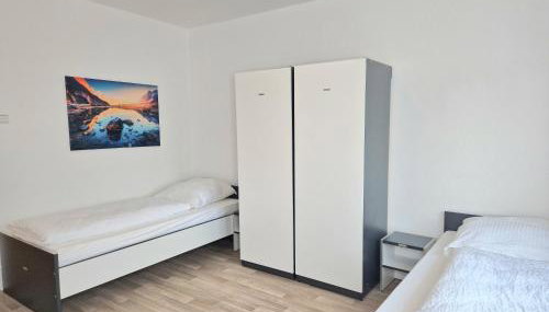 Meribu W18-20 Wohnung für Monteure und Arbeiter - Foto 1, wardrobe