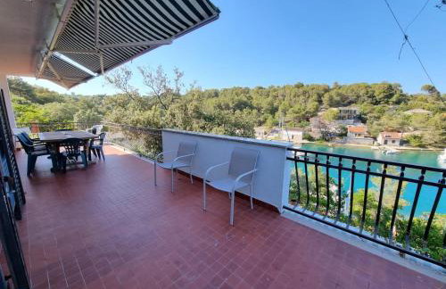 Seafront rural big house at Solta Croacia island - Photo 21