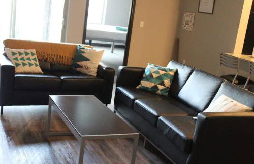 Spacious 2BR Suite Plus Patio Near Iowa State - Foto 2