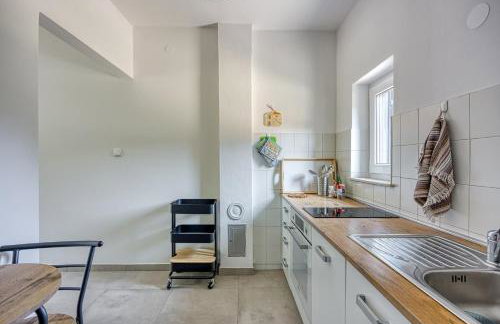 Lovely Cottage with Jacuzzi - Foto 17