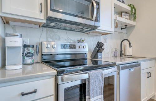 1 Mi to Ski Area Penthouse Condo in Traverse City - Foto 14