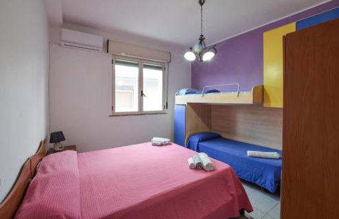 Awesome Apartment In Palmi With Swimming Pool - Foto 7