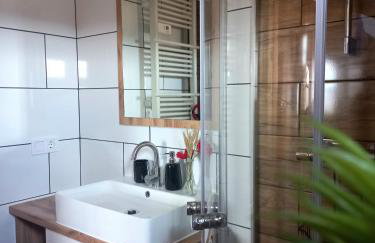 POD STARĄ PODKOWĄ komfortowy domek z kominkiem - Foto 42