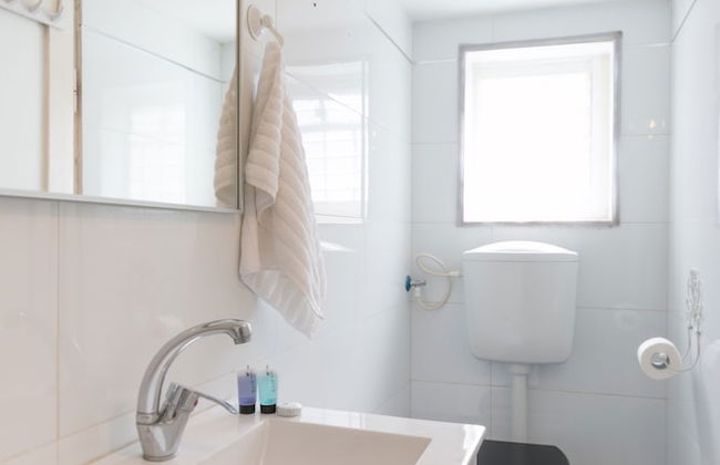 Gorgeous Apt in Neve Tzedek with Parking - Foto 14