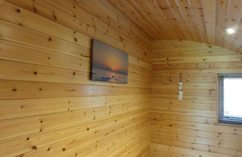 Cosy Cabins at Westfield Farm, Isle of Wight - Photo 44