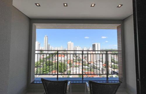 Flat Espaçoso com Uma Bela Vista e 2 Quartos - Foto 23