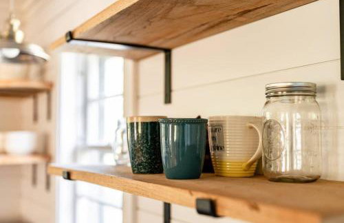 Redwing Farm Cottage - Mountain Views and Firepit! - Foto 41