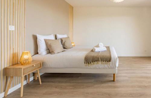 Villa 15 personnes - Piscine - Jacuzzi - Clim - Bar - Billard - Cinéma - Vue Panoramique - Foto 32