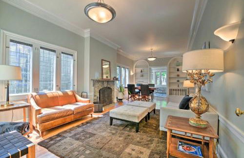 Classic Oak Park Home, 11 Mi to Downtown Chicago! - Foto 1