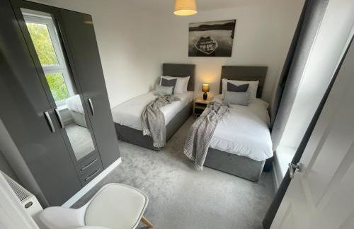 Modern 2-bedroom apartment, free parking for 2, walking distance to town centre - Foto 17