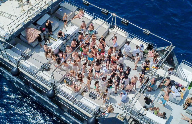 Ibiza Boat Party - Photo 1