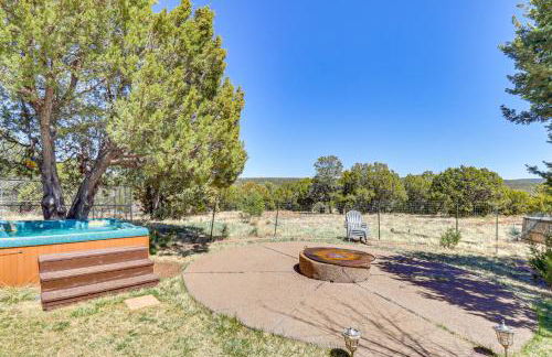 Hot Tub and Game Room! 30-Acre Vernon Retreat - Foto 30