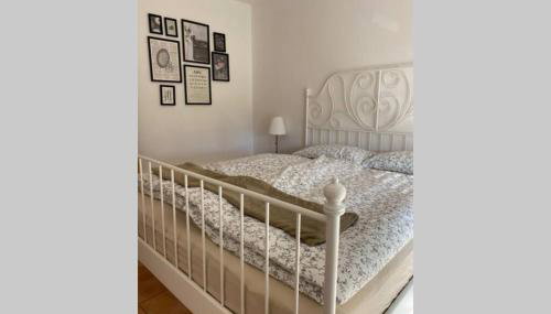 Das Schneckenhaus - Ferienwohnung mit Pool & Seeblick - Foto 3