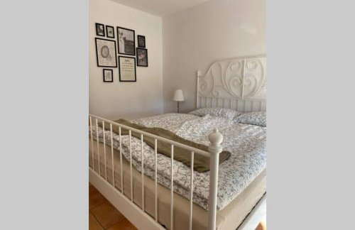 Das Schneckenhaus - Ferienwohnung mit Pool & Seeblick - Foto 3