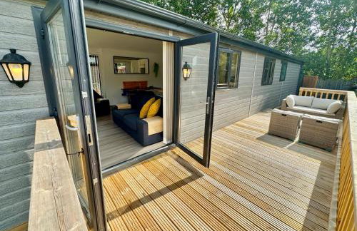 The Birches with Hot Tub - Foto 17