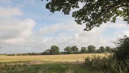 Tranquil Clyffe Cottage - Photo 3