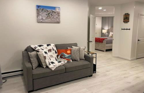 COZY LOON MOUNTAIN ESCAPE - Free shuttle, Pool, Hot tub, River&Mnt Views - Foto 20